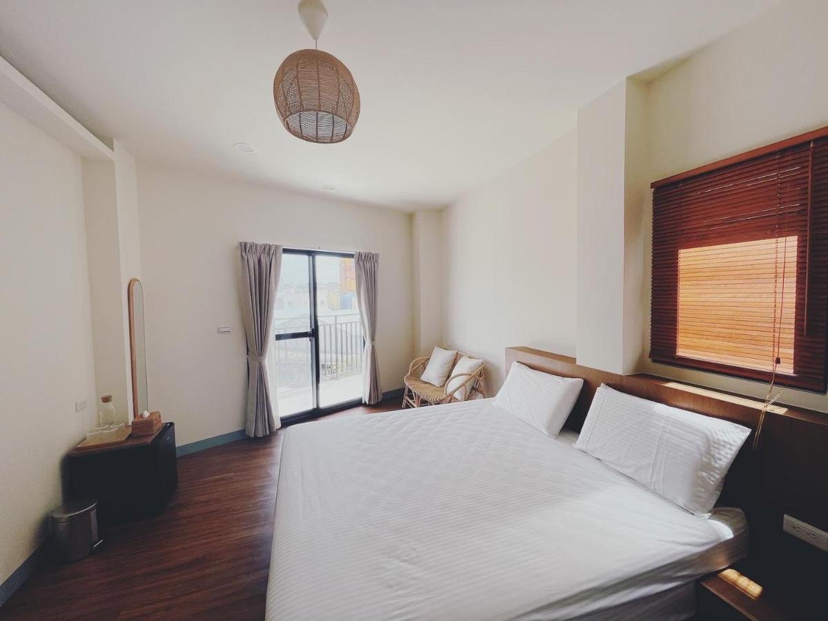 Lixia Hostel Xiaoliuqiu Buitenkant foto